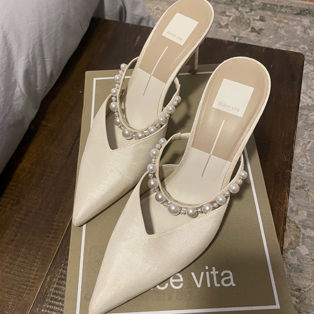 Dolce Vita Cream Pearl-Embellished Pointed Toe Heels